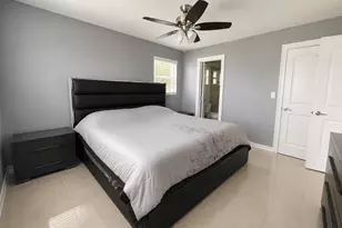2951 E Sunrise Lakes, Sunrise, FL 33322 - Photo 8