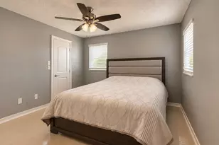 2951 E Sunrise Lakes, Sunrise, FL 33322 - Photo 22