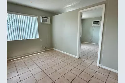 3041 NE 20th Terrace #4, Fort Lauderdale, FL 33306 - Photo 4