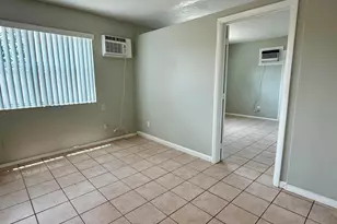 3041 NE 20th Terrace, Fort Lauderdale, FL 33306 - Photo 4
