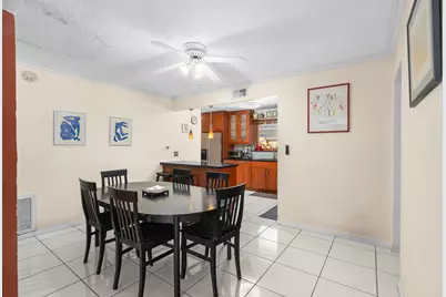 1601 NE 48th Court, Oakland Park, FL 33334 - Photo 8