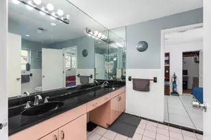 1601 NE 48th Ct, Oakland Park, FL 33334 - Photo 22
