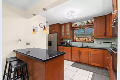 1601 NE 48th Court, Oakland Park, FL 33334 - Photo 10