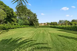 8795 Valencia Ct, Parkland, FL 33067 - Photo 8