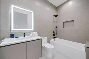 8795 Valencia Ct, Parkland, FL 33067 - Photo 34
