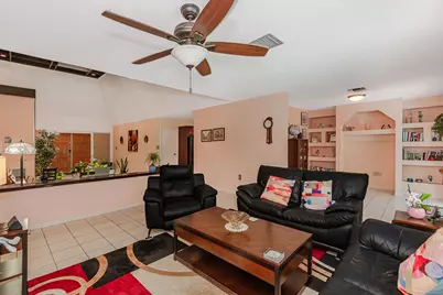4961 SW 94th Avenue, Cooper City, FL 33328 - Photo 8