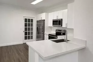 3660 San Simeon Cir, Weston, FL 33331 - Photo 2