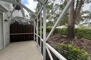 3660 San Simeon Cir, Weston, FL 33331 - Photo 16