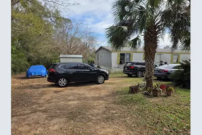 2160 Attapulgus, Quincy, FL 32352 - Photo 2