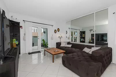 320 S Surf Road #206, Hollywood, FL 33019 - Photo 10