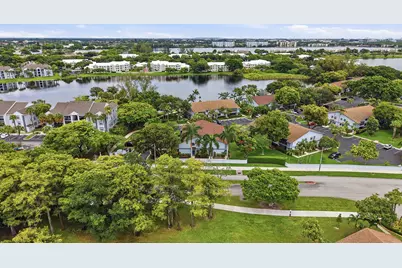 2753 S Oakland Forest Drive #102, Oakland Park, FL 33309 - Photo 34