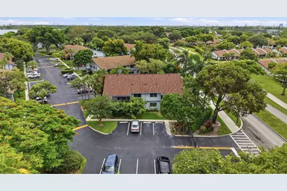2753 S Oakland Forest Drive #102, Oakland Park, FL 33309 - Photo 32