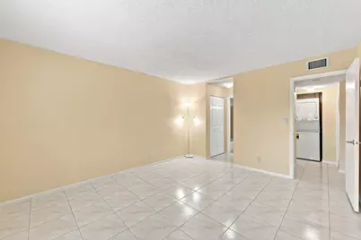 2753 S Oakland Forest Drive #102, Oakland Park, FL 33309 - Photo 16
