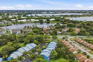 2753 S Oakland Forest Dr, Oakland Park, FL 33309 - Photo 38