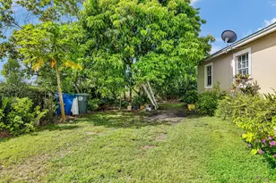 1048 Whitaker Rd, Belle Glade, FL 33430 - Photo 18