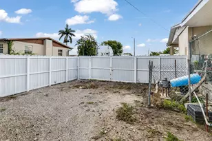 1048 Whitaker Rd, Belle Glade, FL 33430 - Photo 24