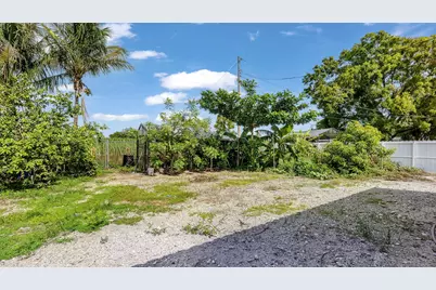 1048 Whitaker Road, Belle Glade, FL 33430 - Photo 40