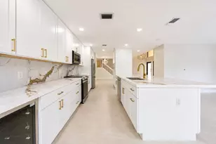 21669 Town Pl Dr, Boca Raton, FL 33433 - Photo 4