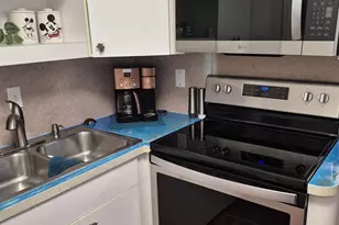 2260 NE 67th St, Fort Lauderdale, FL 33308 - Photo 32