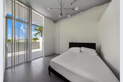 2100 Van Buren Street #206, Hollywood, FL 33020 - Photo 16