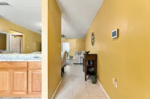 2232 SW 81st Ave, Miramar, FL 33025 - Photo 4
