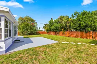 1100 7th St, Lake Park, FL 33403 - Photo 40