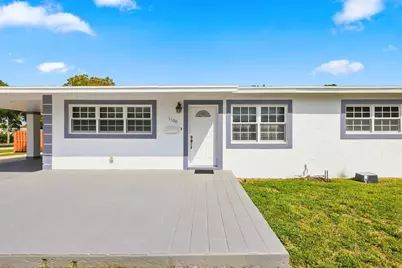1100 7th Street, Lake Park, FL 33403 - Photo 4