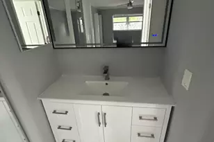 6361 N Falls Cir Dr, Lauderhill, FL 33319 - Photo 10