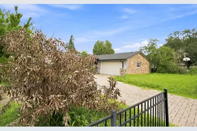 3801 Southview Drive, Brandon, FL 33511 - Photo 24