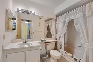 9244 Flynn Cir, Boca Raton, FL 33496 - Photo 22