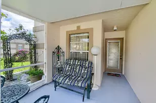9244 Flynn Cir, Boca Raton, FL 33496 - Photo 4