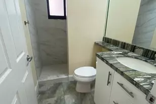 3090 S Oakland Forest Dr, Oakland Park, FL 33309 - Photo 10