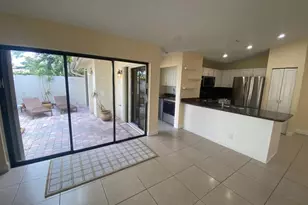 3090 S Oakland Forest Dr, Oakland Park, FL 33309 - Photo 4