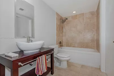 350 S Miami Avenue #3711, Miami, FL 33130 - Photo 16