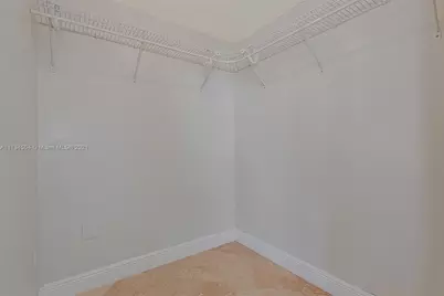 350 S Miami Avenue #3711, Miami, FL 33130 - Photo 14