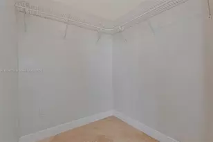 350 S Miami Ave, Miami, FL 33130 - Photo 14