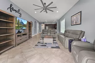 7213 Sandgrace Ln, Lake Worth, FL 33463 - Photo 6