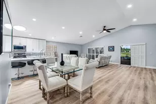 8184 Florenza Dr, Boynton Beach, FL 33472 - Photo 2