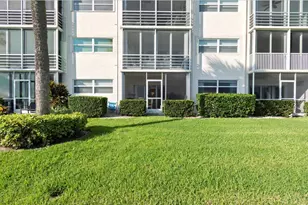 20 Yacht Club Dr, North Palm Beach, FL 33408 - Photo 4