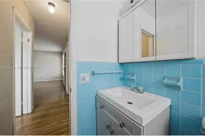 2300 N 57th Terrace, Hollywood, FL 33021 - Photo 14