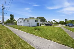 2300 N 57th Terrace, Hollywood, FL 33021 - Photo 1