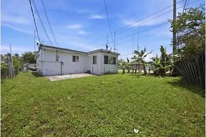 2300 N 57th Terrace, Hollywood, FL 33021 - Photo 12