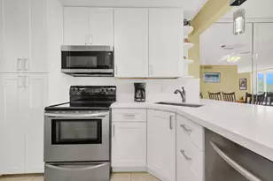 6461 NW 2nd Ave, Boca Raton, FL 33487 - Photo 10