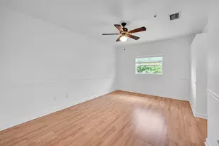 453 NE 1st St, Pompano Beach, FL 33060 - Photo 20