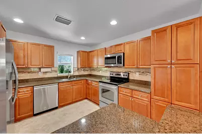 453 NE 1st Street, Pompano Beach, FL 33060 - Photo 6