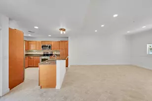453 NE 1st St, Pompano Beach, FL 33060 - Photo 10
