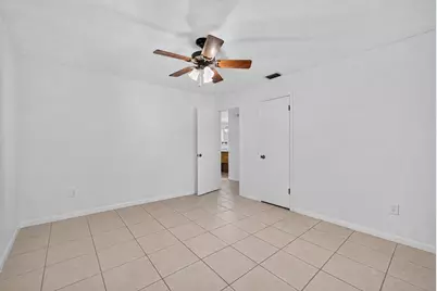 6868 E Center Street, Okeechobee, FL 34974 - Photo 20