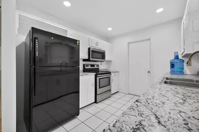 6868 E Center Street, Okeechobee, FL 34974 - Photo 10