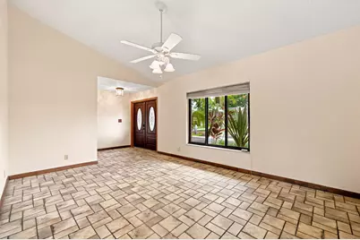 1120 NW 77th Avenue, Plantation, FL 33322 - Photo 6