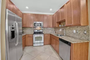 16129 Poppy Seed Cir, Delray Beach, FL 33484 - Photo 12
